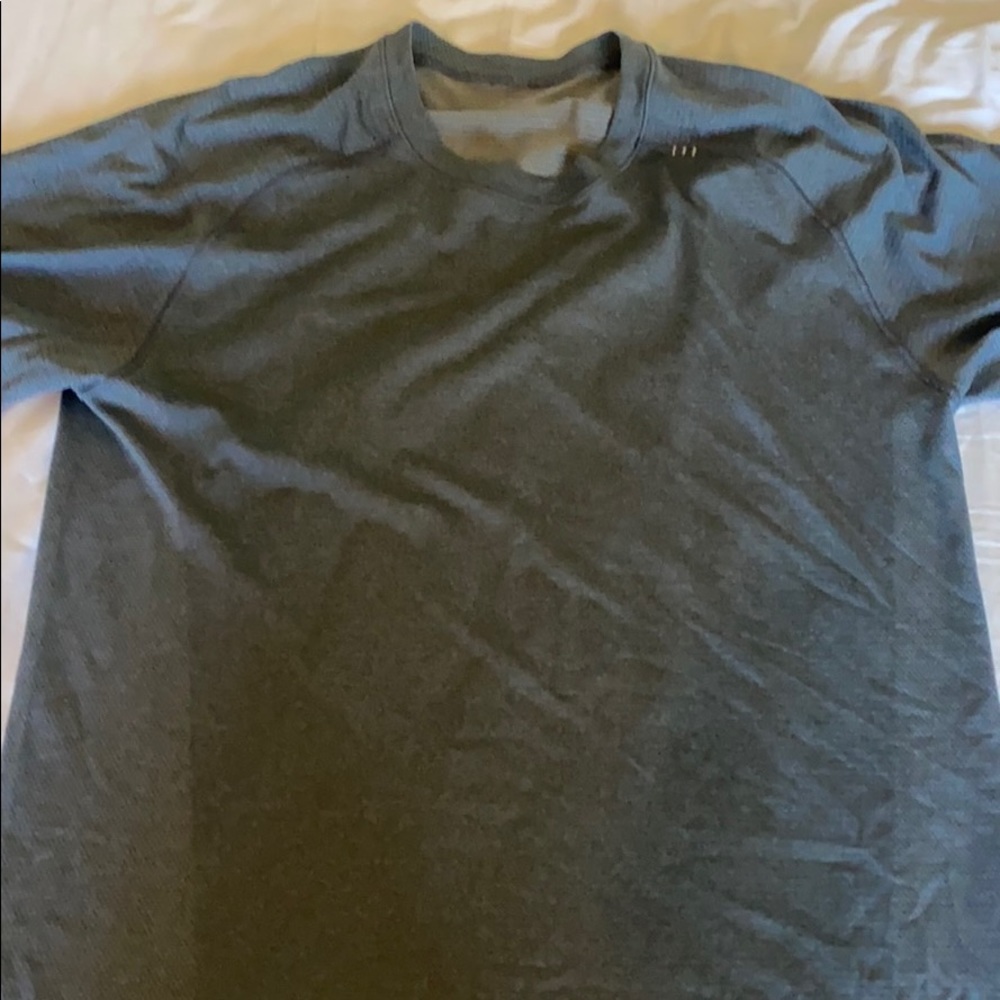 Sold- Lululemon Vent Tech short sleeve